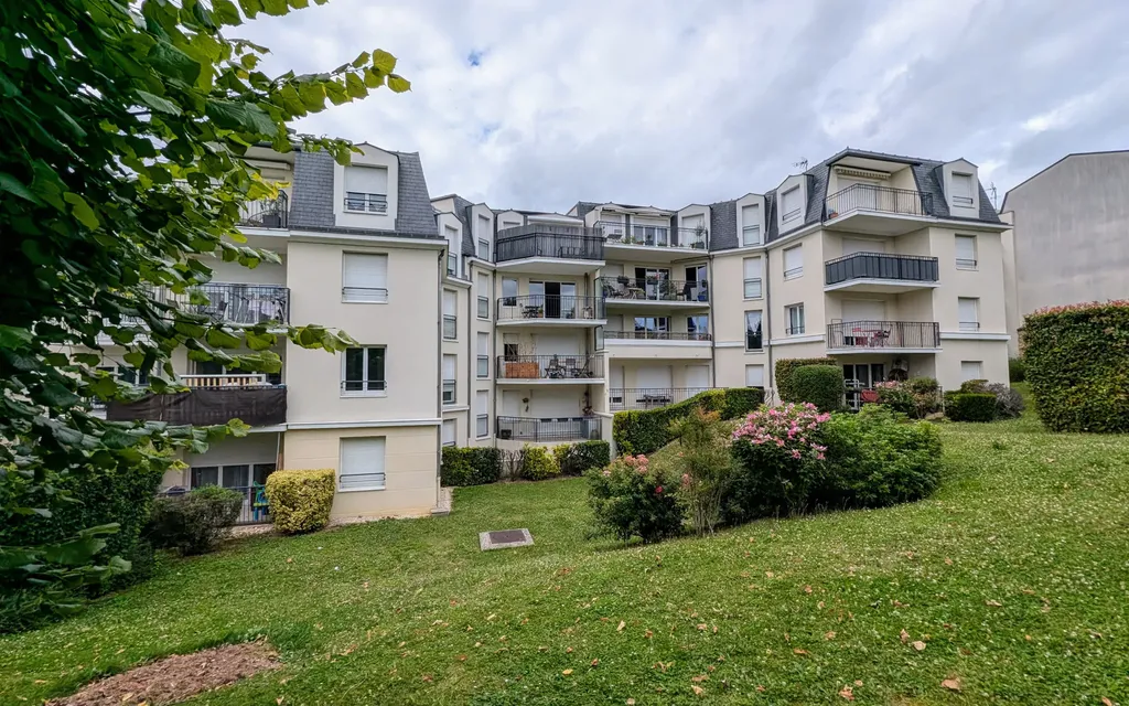 Achat appartement à vendre 5 pièces 94 m² - Boissy-Saint-Léger