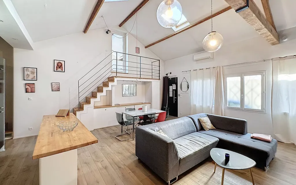 Achat loft à vendre 4 pièces 108 m² - Avignon