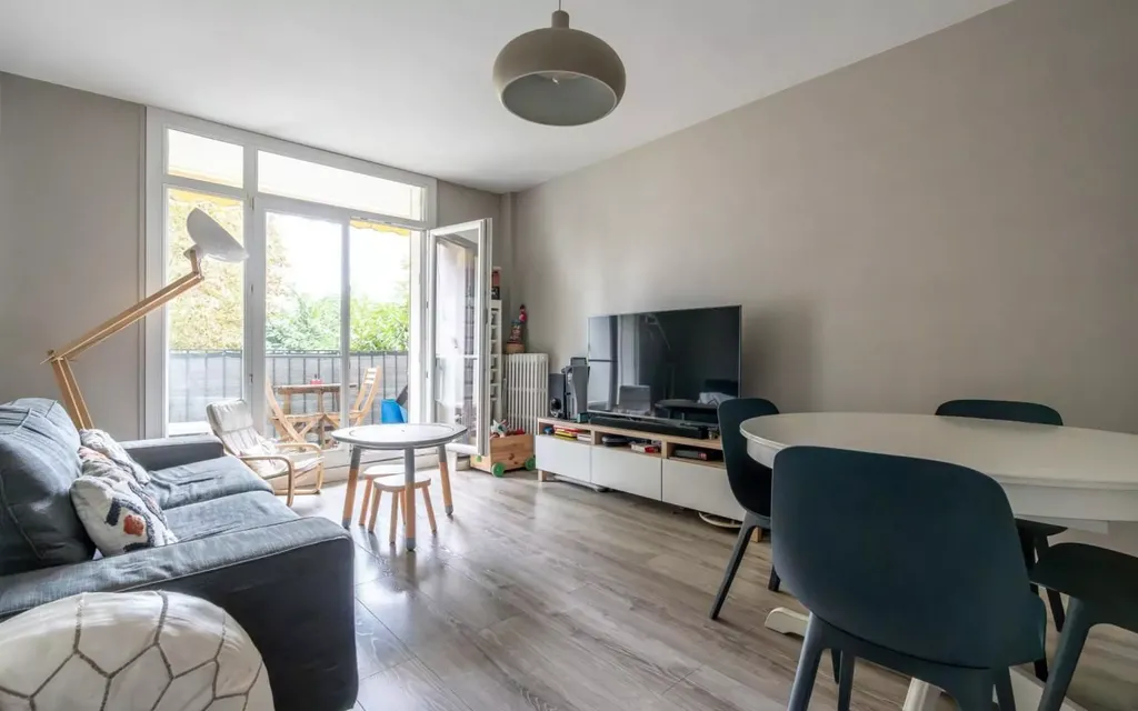 Achat appartement à vendre 3 pièces 59 m² - Joinville-le-Pont