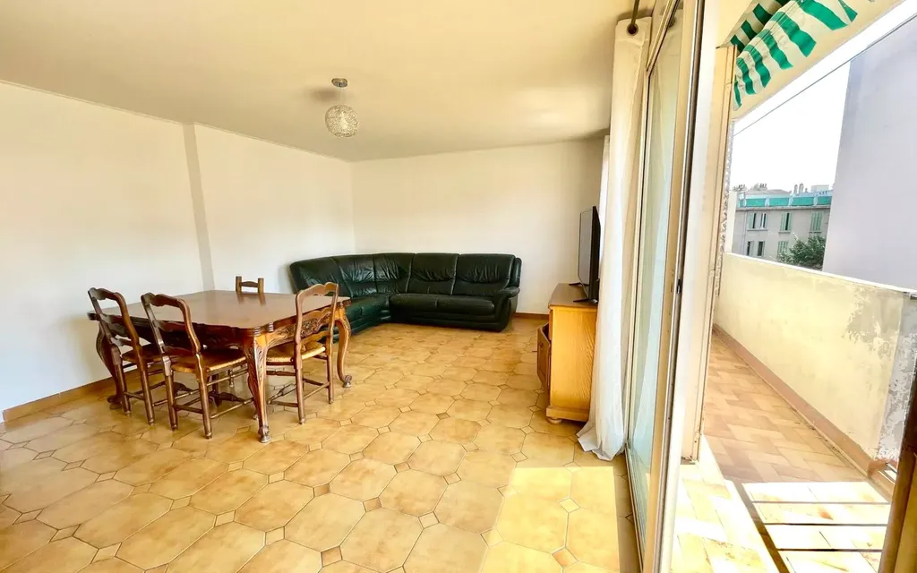 Achat appartement 4 pièce(s) Marseille 5ème arrondissement