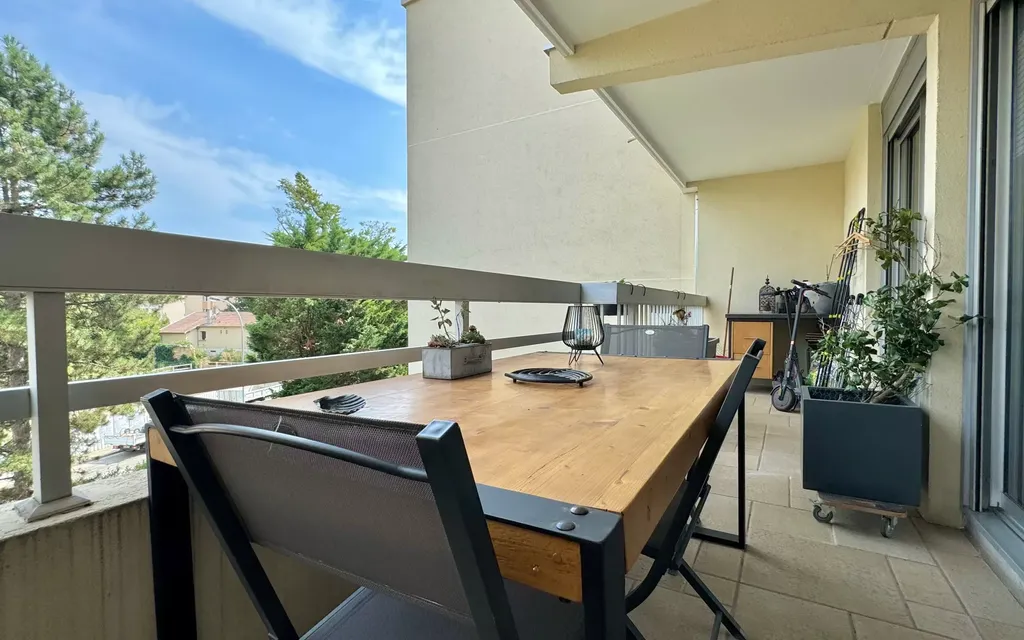 Achat appartement à vendre 4 pièces 81 m² - Villefranche-sur-Saône