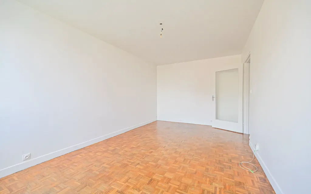 Achat appartement à vendre 3 pièces 58 m² - Paris 18ème arrondissement