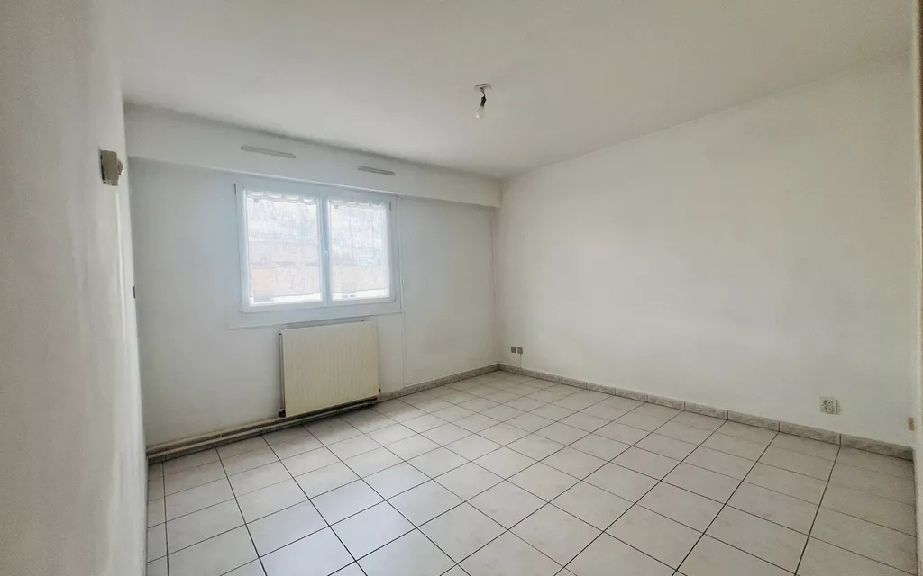 Achat appartement à vendre 2 pièces 35 m² - Saint-Max