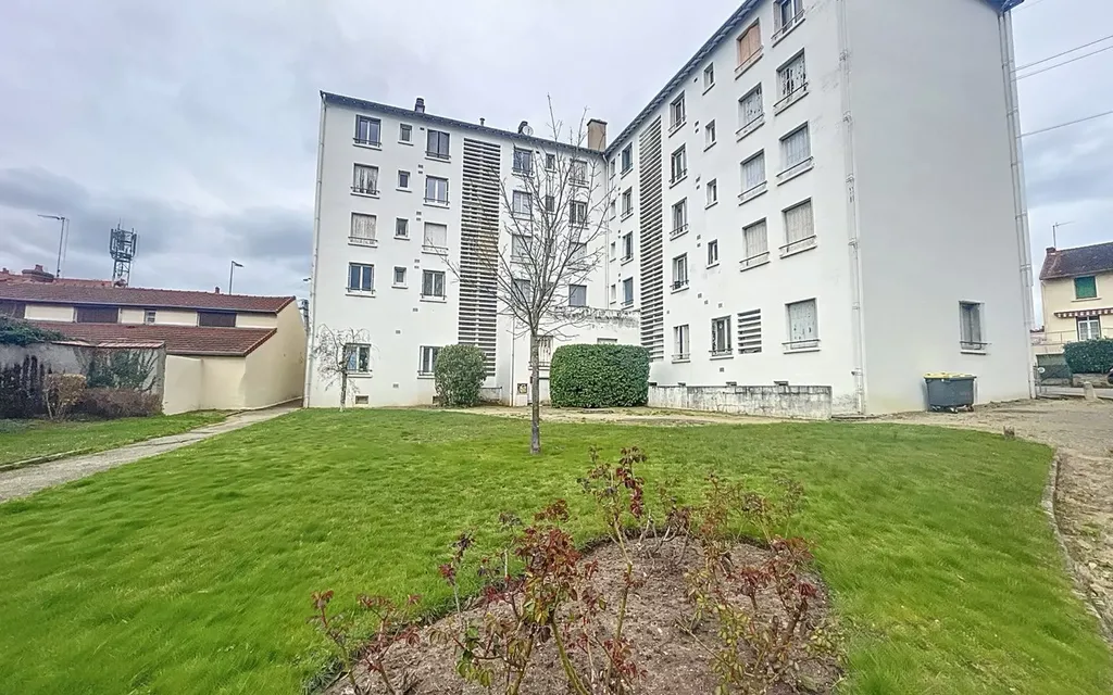 Achat appartement à vendre 3 pièces 54 m² - Montluçon