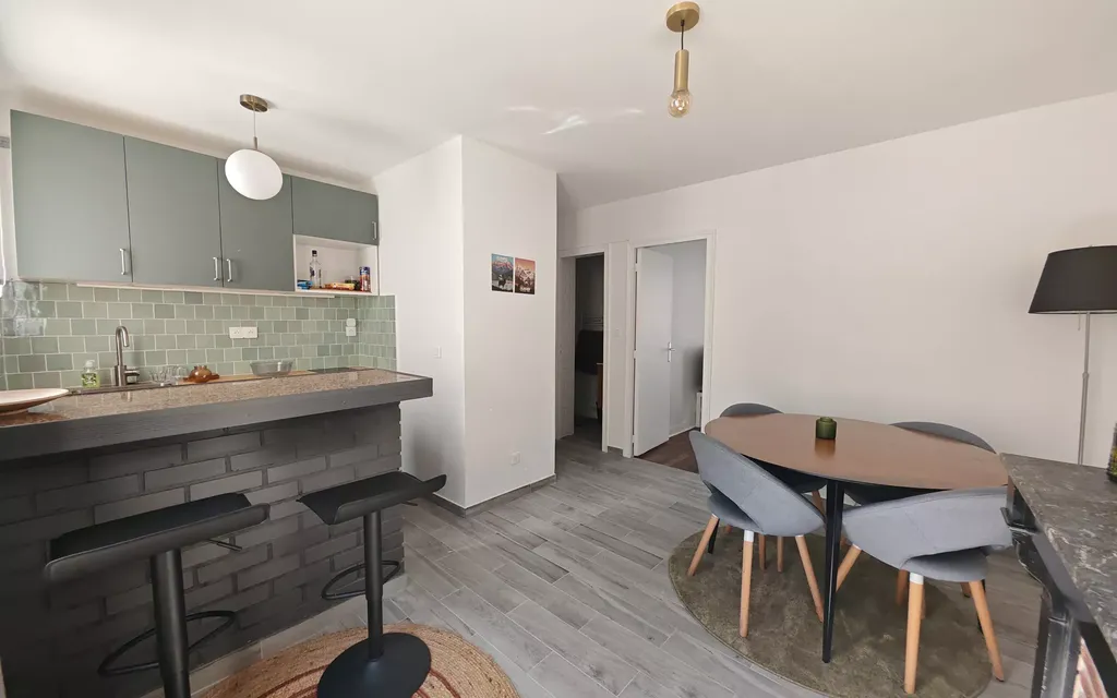 Achat appartement à vendre 3 pièces 37 m² - Paris 17ème arrondissement