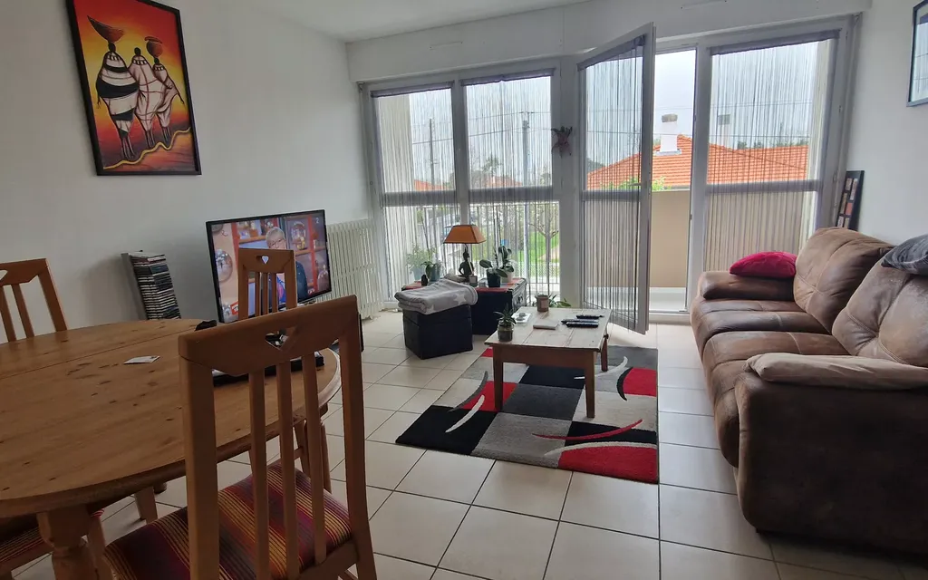 Achat appartement à vendre 3 pièces 65 m² - Saint-Pierre-d'Irube