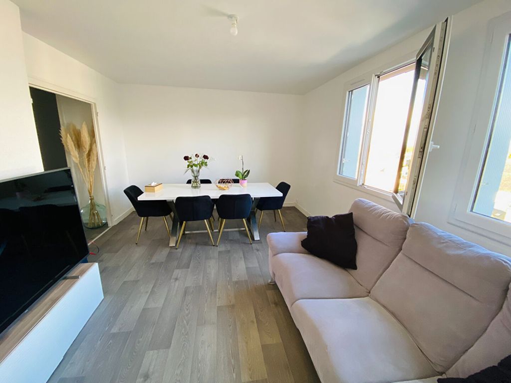 Achat appartement à vendre 6 pièces 80 m² - Nozay