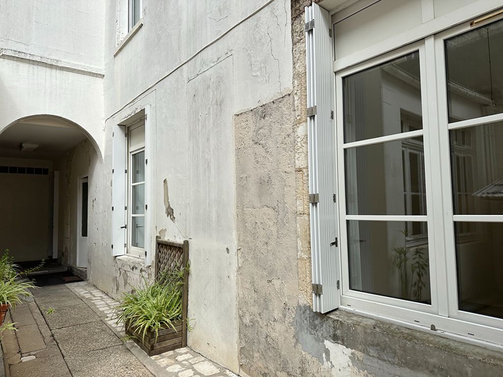 Achat appartement à vendre 2 pièces 38 m² - Rochefort