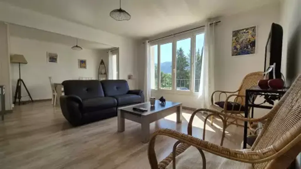 Achat appartement à vendre 3 pièces 66 m² - Céret