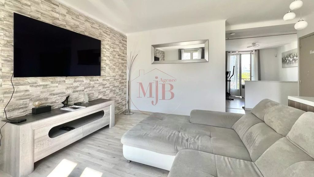 Achat appartement à vendre 3 pièces 62 m² - Aix-en-Provence