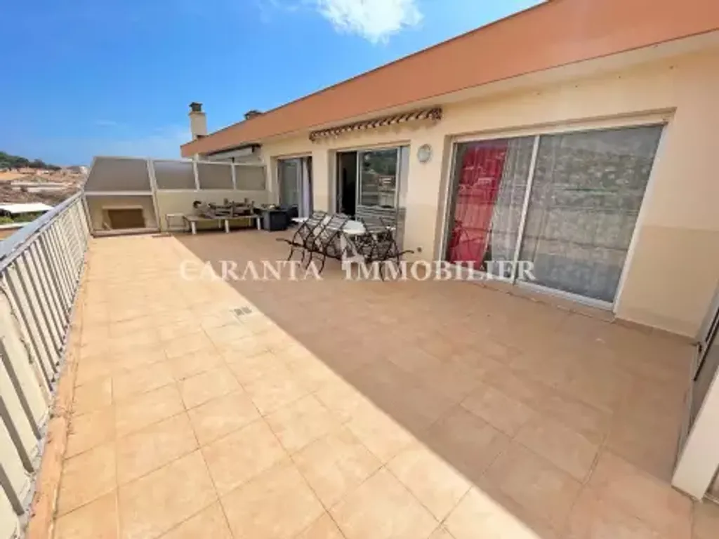 Achat appartement à vendre 2 pièces 46 m² - Sainte-Maxime