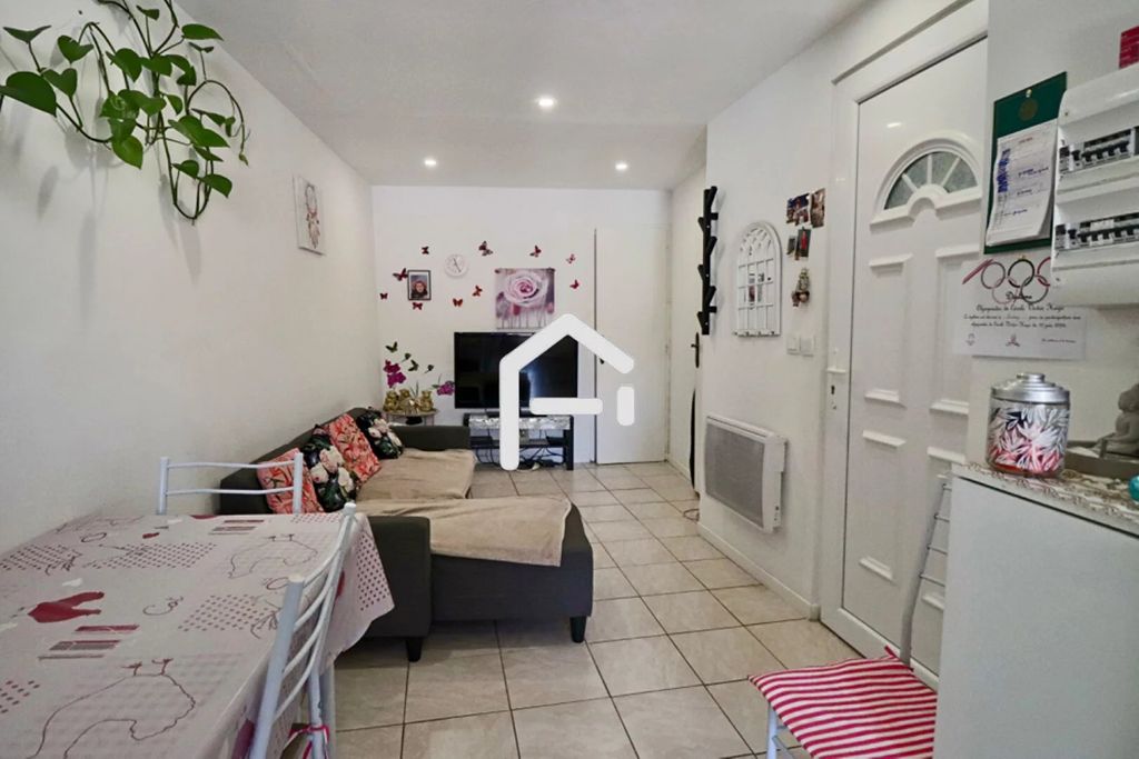 Achat appartement à vendre 2 pièces 34 m² - Marignane