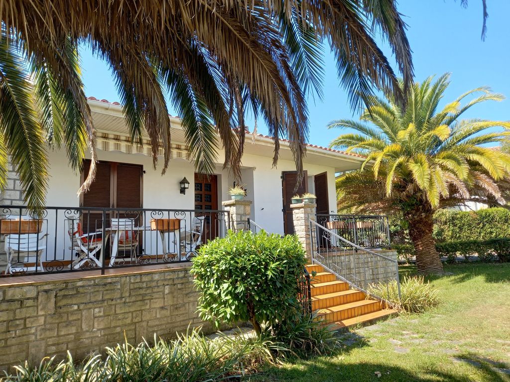 Achat maison à vendre 2 chambres 100 m² - Anglet