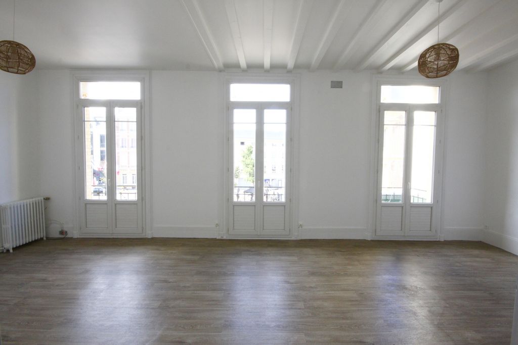 Achat appartement à vendre 4 pièces 108 m² - Fécamp