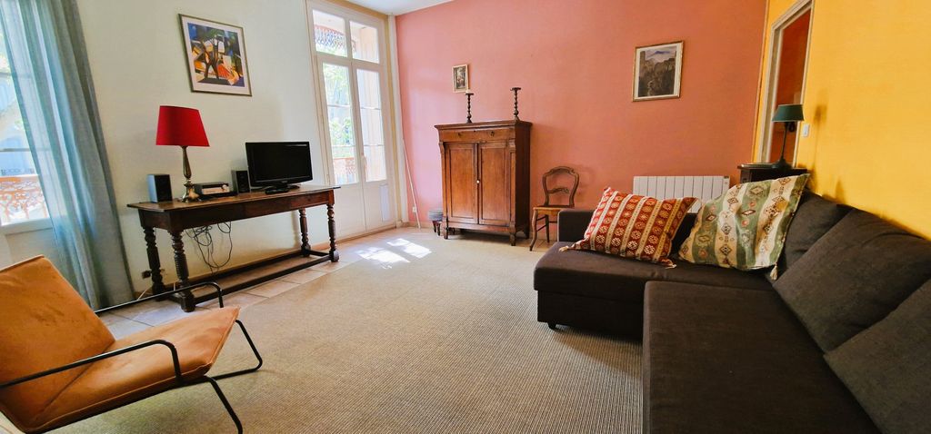 Achat appartement à vendre 2 pièces 68 m² - Céret