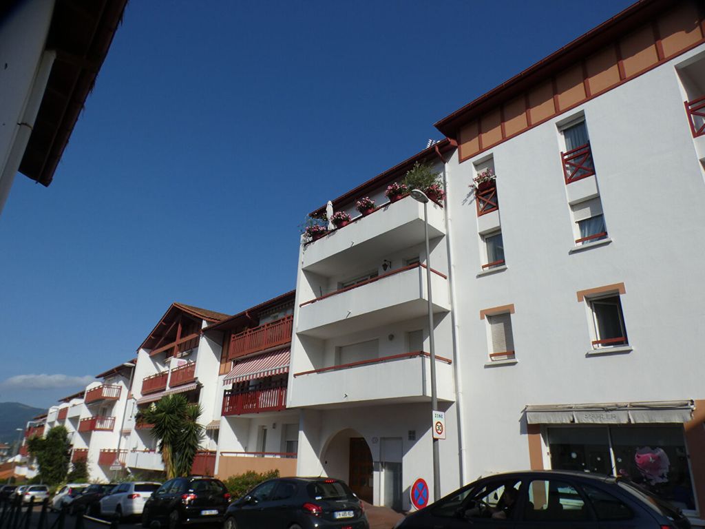 Achat appartement à vendre 3 pièces 67 m² - Hendaye