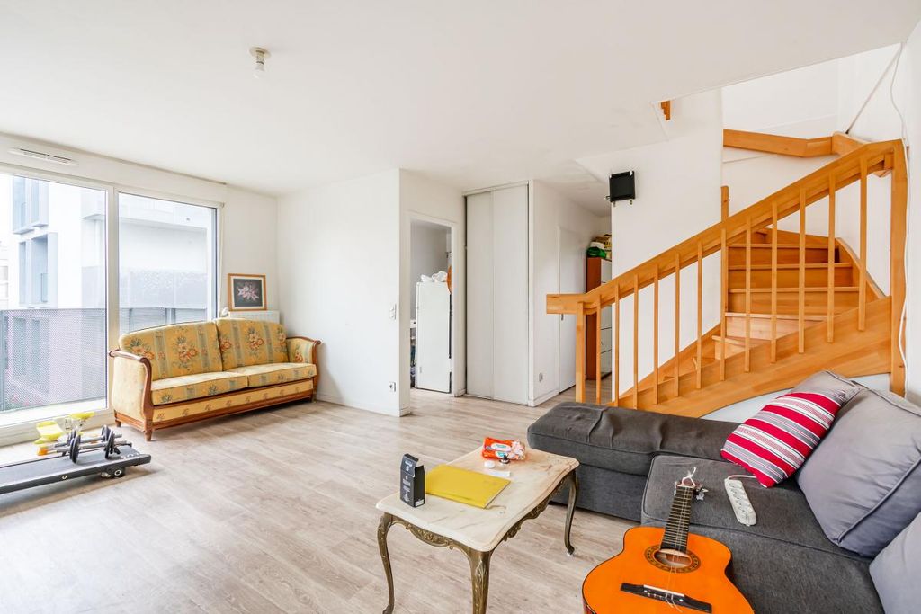 Achat appartement à vendre 4 pièces 78 m² - La Courneuve