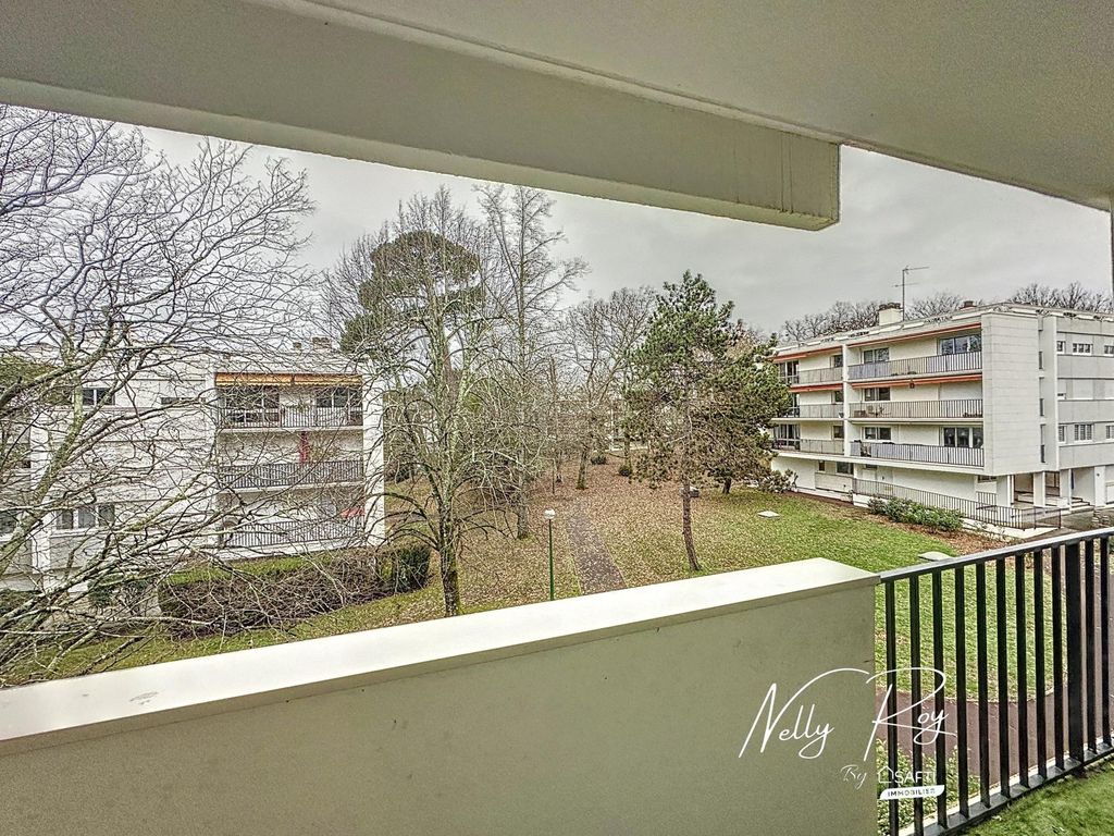 Achat appartement à vendre 3 pièces 75 m² - Gradignan