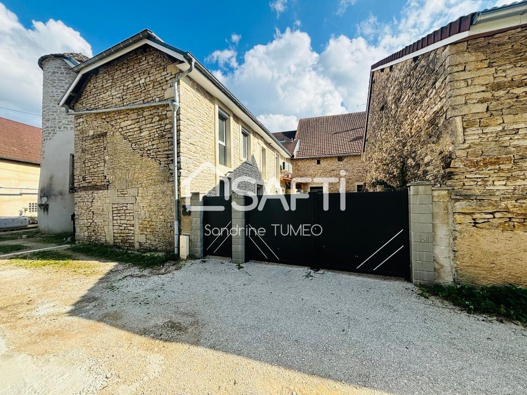 Achat maison à vendre 4 chambres 140 m² - Chouzelot