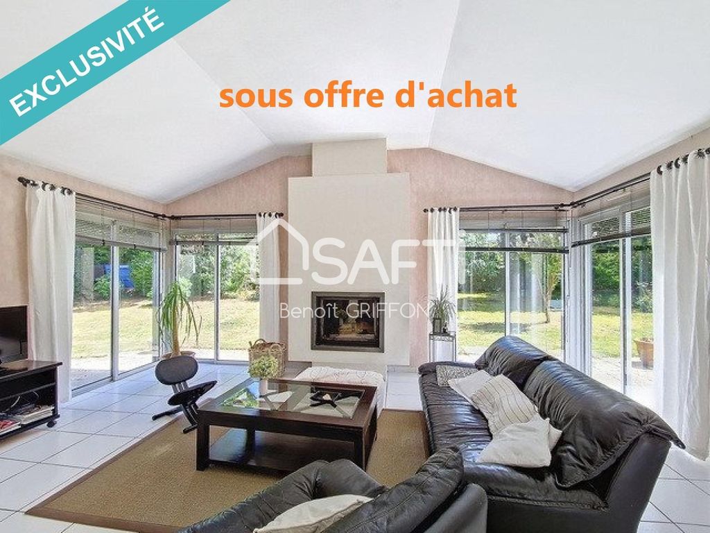 Achat maison à vendre 4 chambres 170 m² - Tiffauges