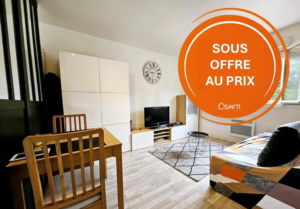 Achat studio à vendre 27 m² - Ivry-la-Bataille