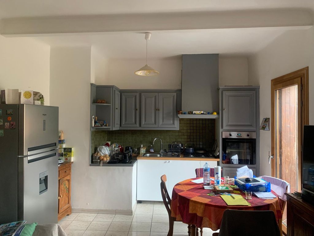 Achat maison à vendre 2 chambres 70 m² - Caramany