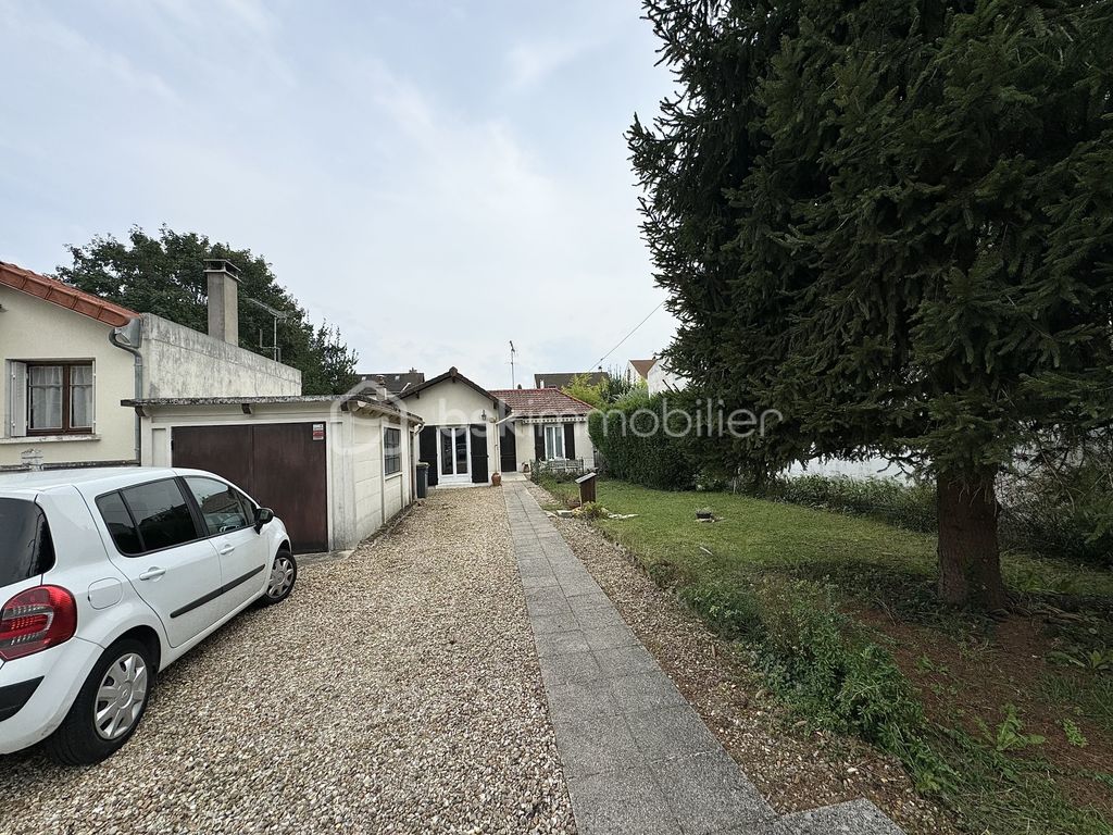 Achat maison à vendre 2 chambres 64 m² - Yerres