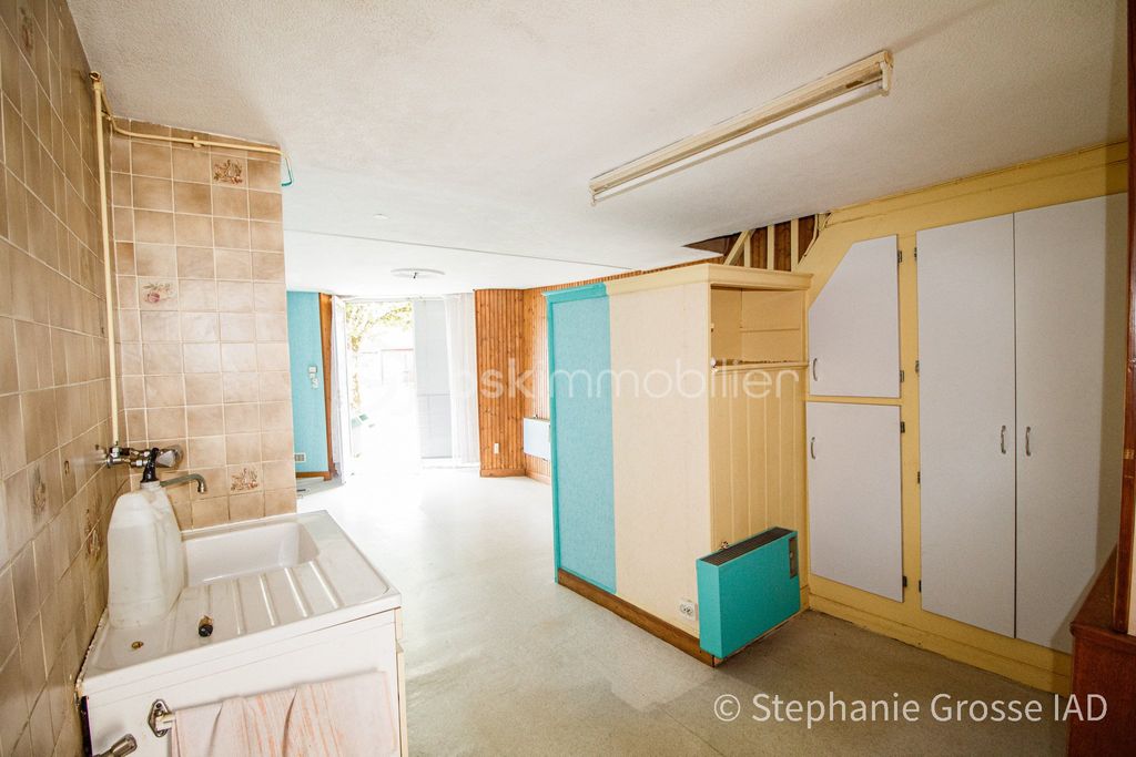 Achat maison à vendre 2 chambres 84 m² - Bourganeuf