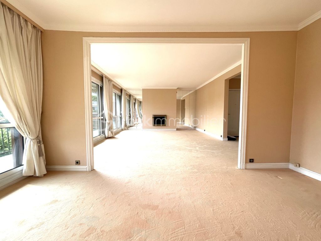 Achat appartement à vendre 5 pièces 122 m² - Noisy-le-Roi