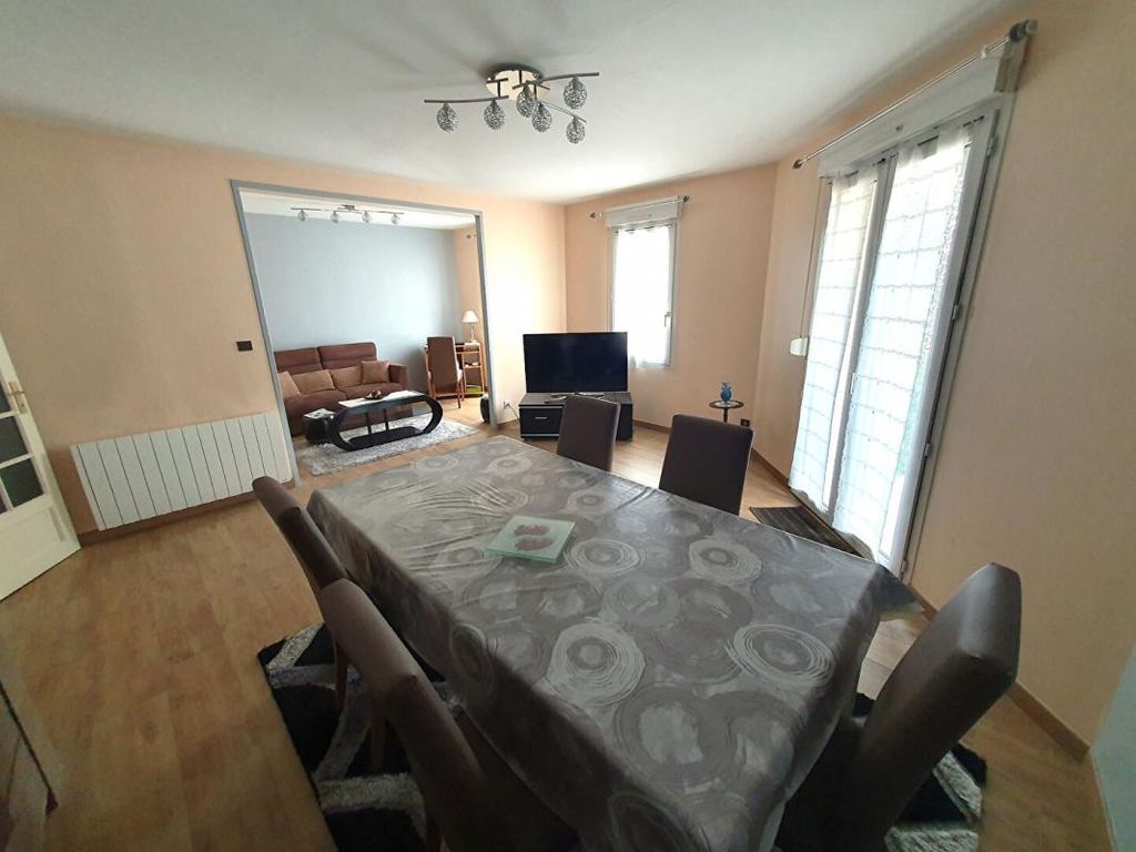 Achat appartement à vendre 2 pièces 76 m² - Bourges