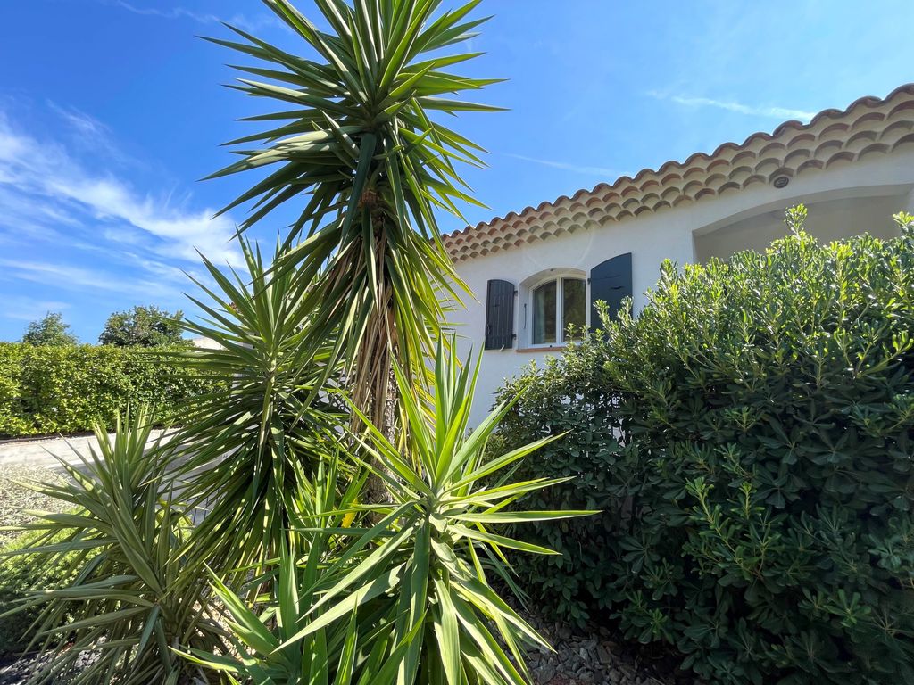 Achat maison à vendre 3 chambres 140 m² - Cavalaire-sur-Mer