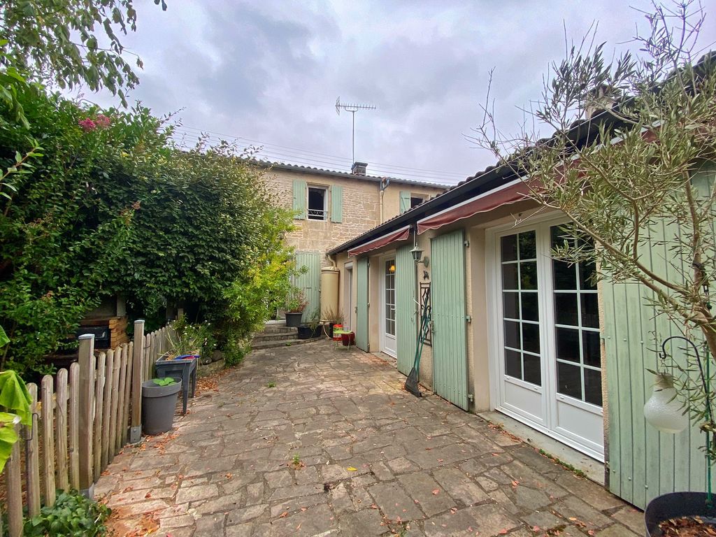 Achat maison à vendre 3 chambres 147 m² - Niort