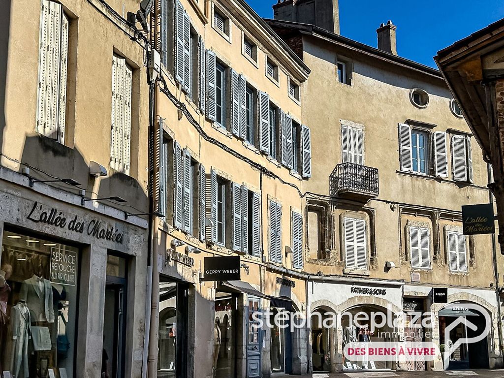 Achat appartement à vendre 3 pièces 107 m² - Bourg-en-Bresse