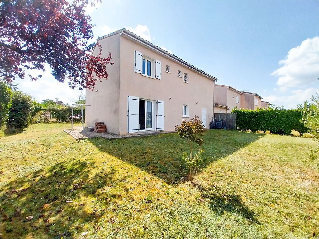 Achat maison à vendre 4 chambres 101 m² - Cognac