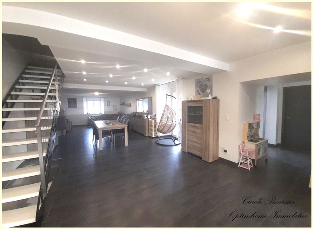 Achat maison à vendre 5 chambres 215 m² - Saint-Ouen-lès-Parey