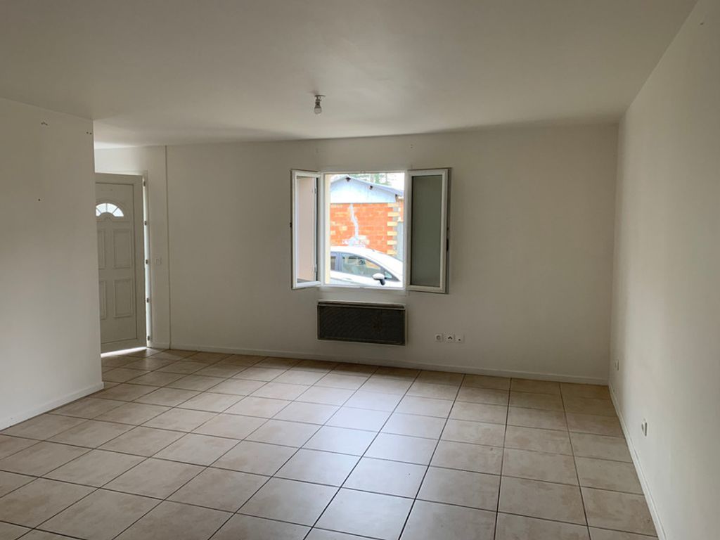 Achat maison à vendre 3 chambres 84 m² - Génissac