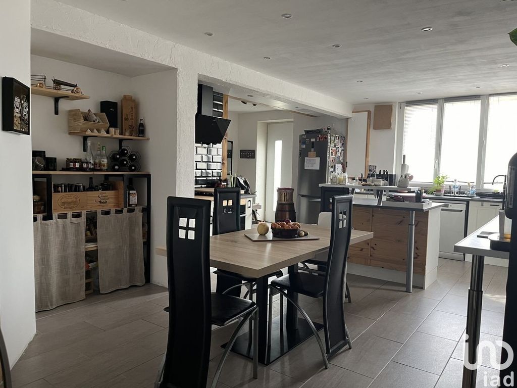 Achat maison à vendre 3 chambres 139 m² - Brie