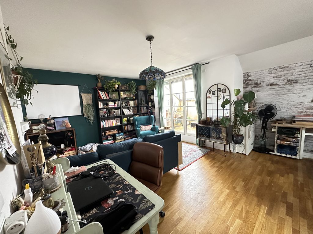 Achat appartement à vendre 2 pièces 50 m² - Vaires-sur-Marne