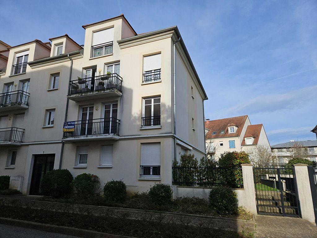 Achat appartement à vendre 4 pièces 82 m² - Montigny-le-Bretonneux