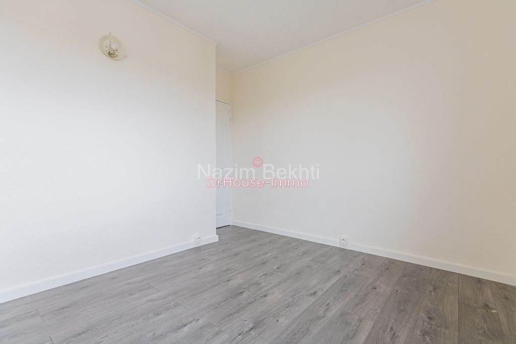 Achat appartement à vendre 5 pièces 85 m² - Mantes-la-Ville