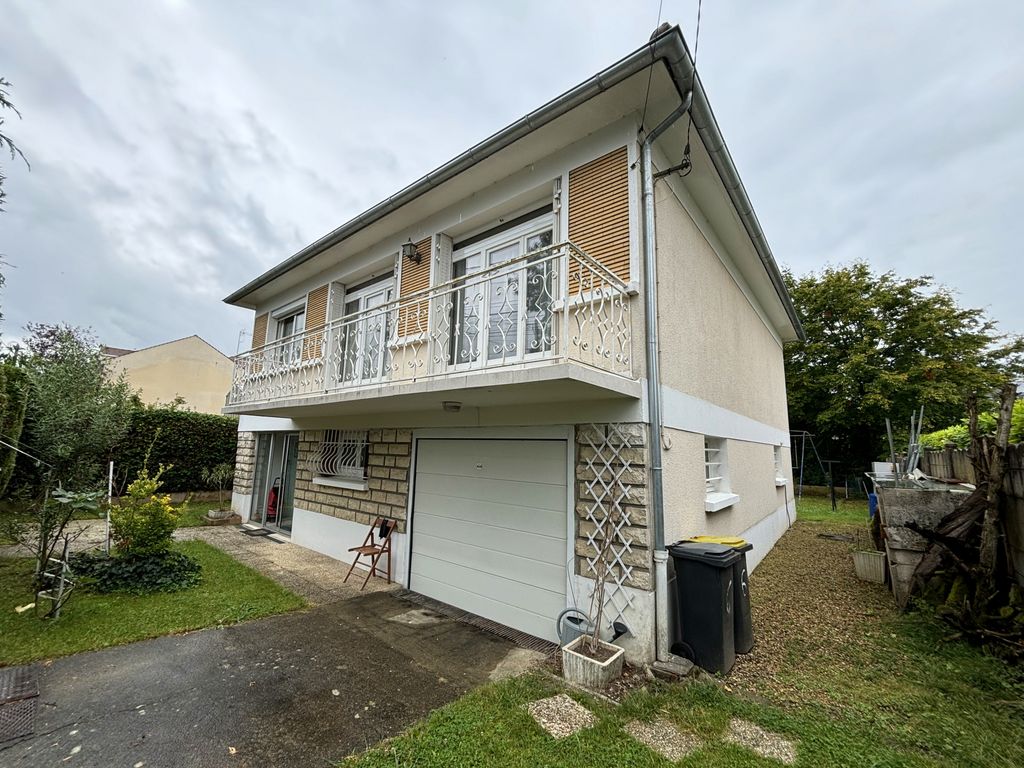 Achat maison à vendre 5 chambres 173 m² - Champigny-sur-Marne