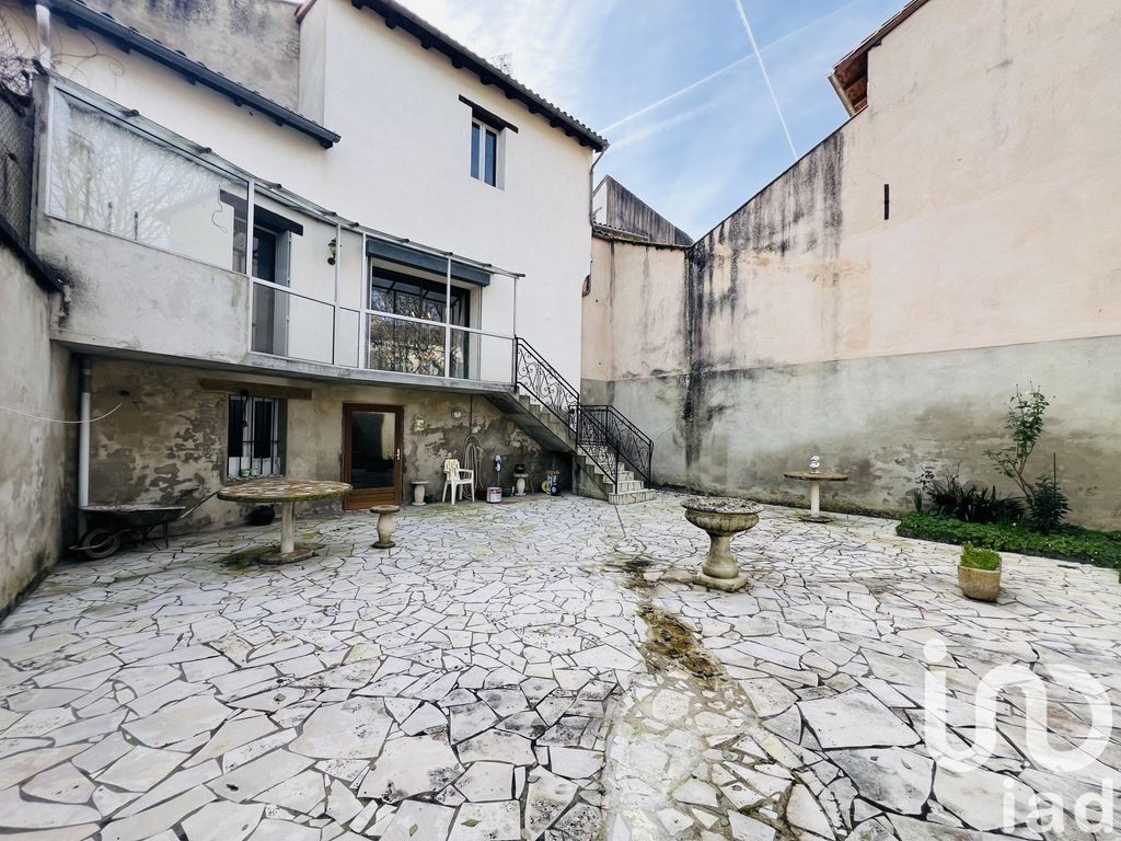 Achat maison à vendre 2 chambres 135 m² - Moissac