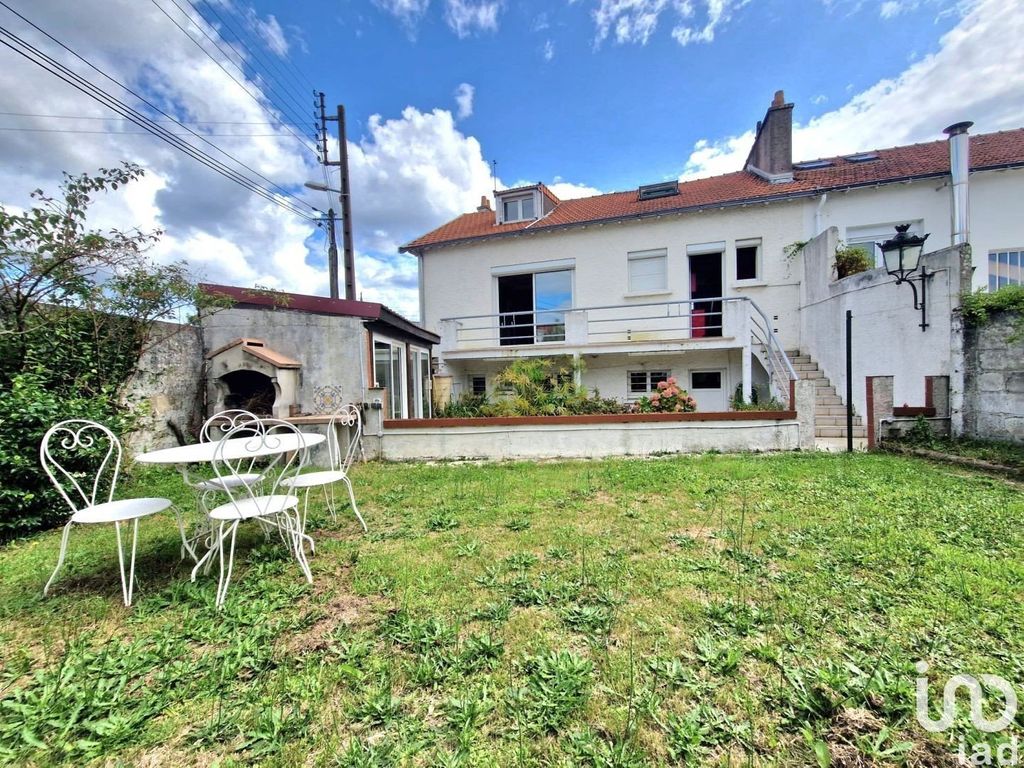 Achat maison à vendre 4 chambres 145 m² - Nantes