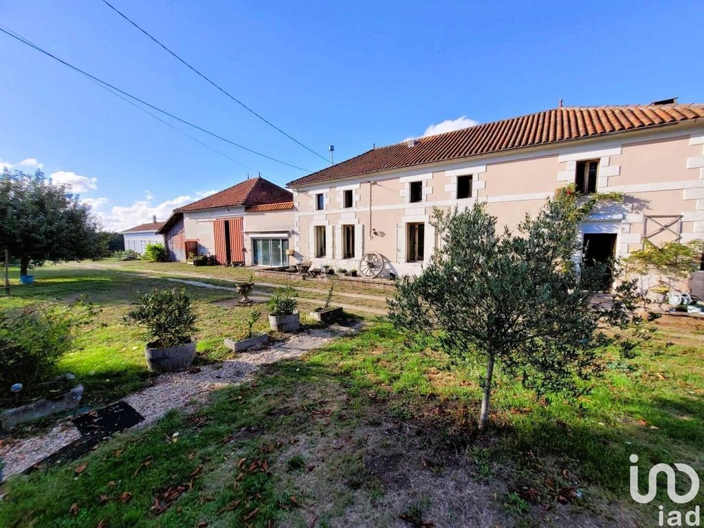 Achat maison 6 chambre(s) - Saint-Bonnet-sur-Gironde