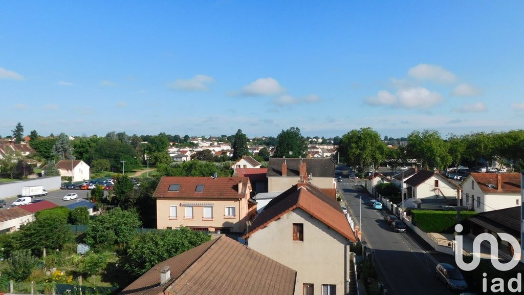 Achat appartement à vendre 6 pièces 85 m² - Montluçon