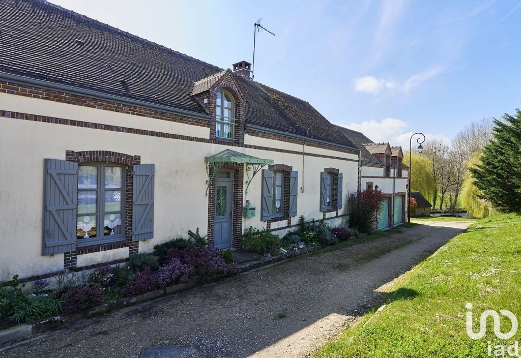 Achat maison à vendre 4 chambres 245 m² - Fontenay-sur-Eure