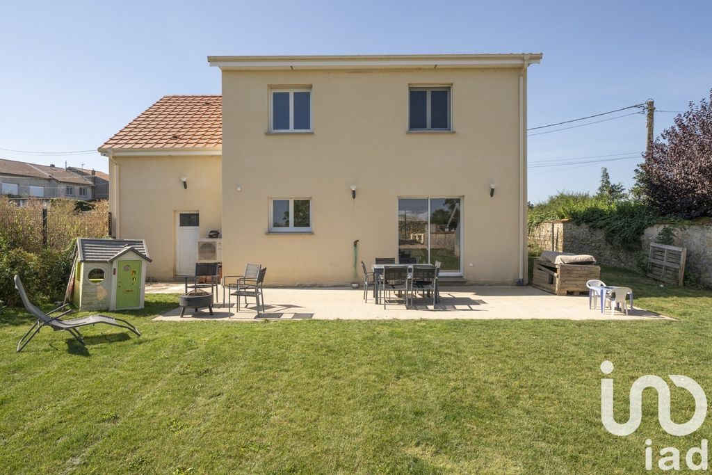 Achat maison à vendre 4 chambres 124 m² - Manoncourt-en-Vermois