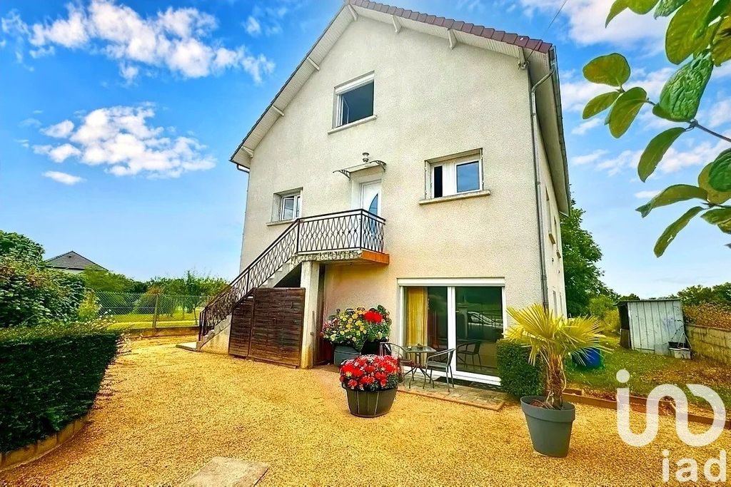 Achat maison à vendre 4 chambres 175 m² - Cosne-Cours-sur-Loire