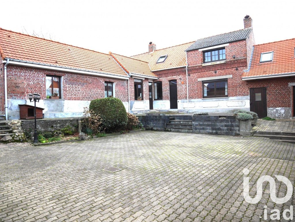 Achat maison à vendre 4 chambres 144 m² - Villers-au-Bois