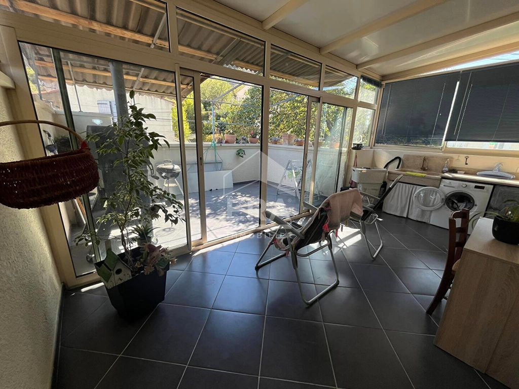 Achat maison à vendre 2 chambres 96 m² - Châteauneuf-les-Martigues